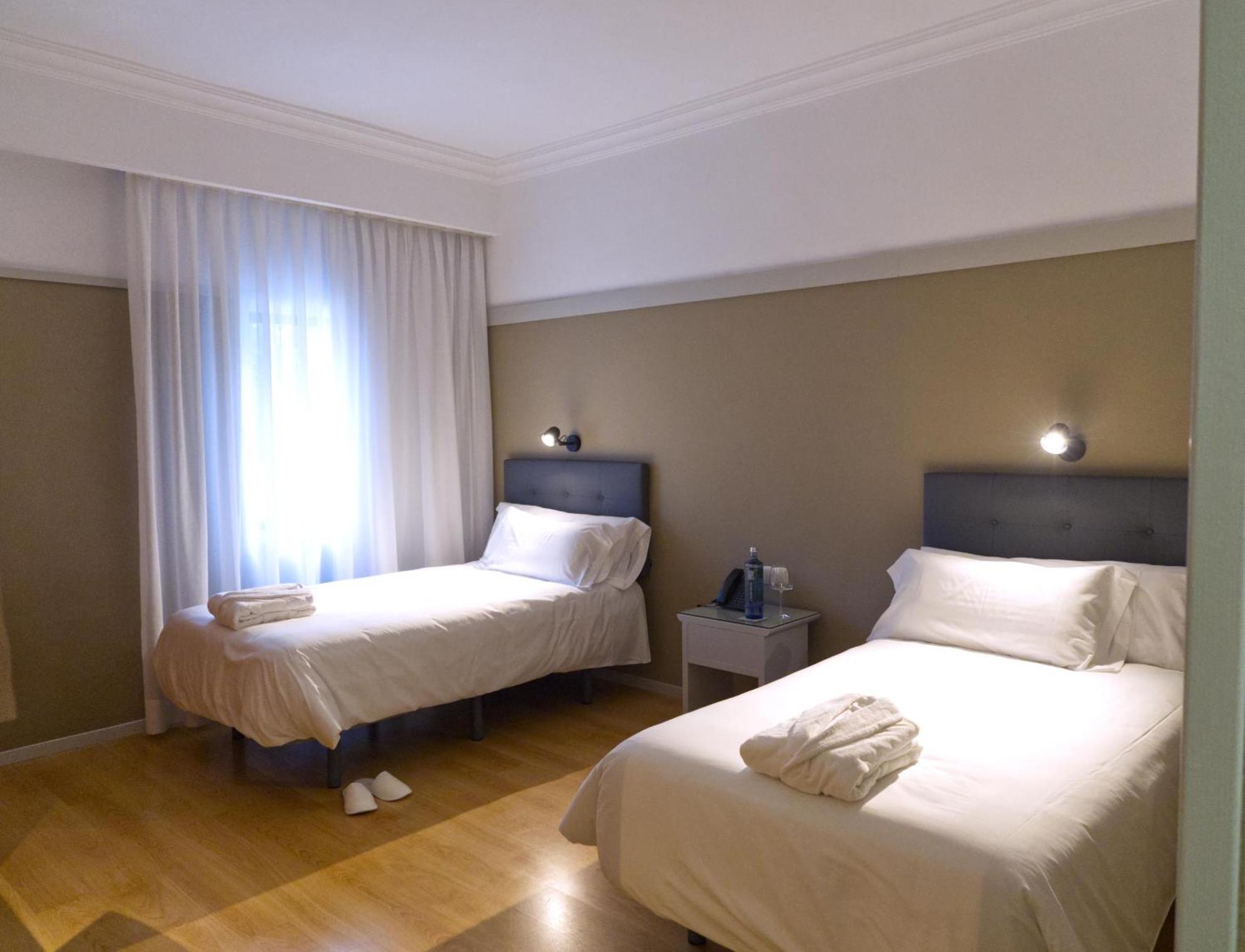 Hotel Ciudad Del Sol Écija Buitenkant foto